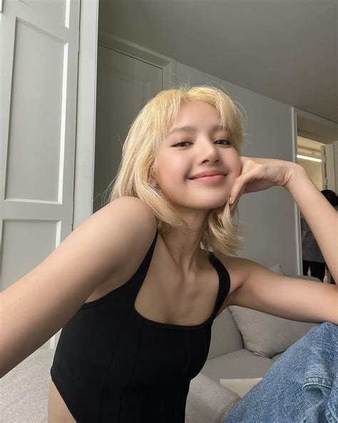 lisa manoban nude|Lalisa Manoban Nude 